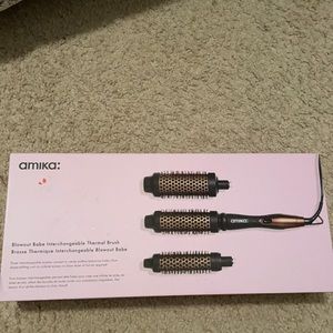 Amika blowout babe interchangeable thermal brush